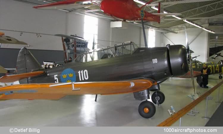 North American NA-16-4M Sk 14