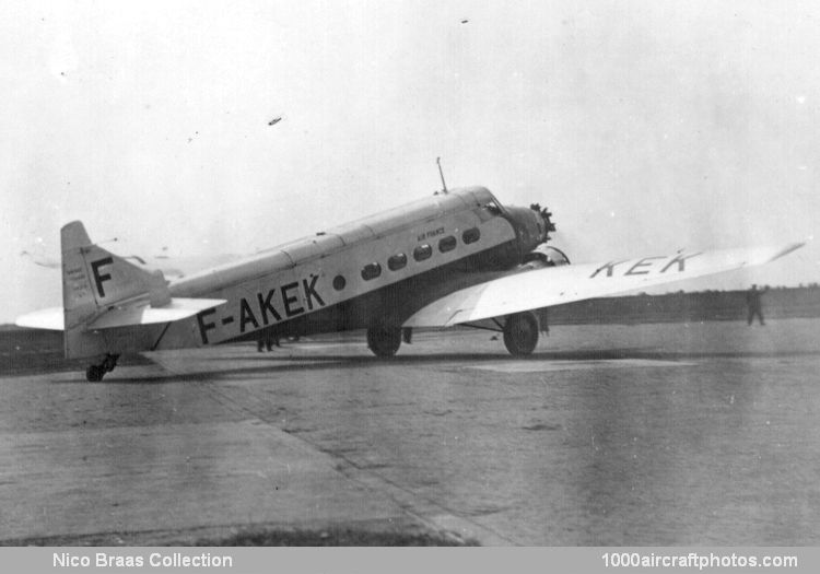 Wibault-Penho�t 282.T12