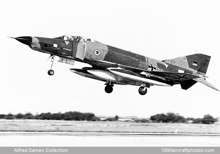 McDonnell Douglas 98LG RF-4E Phantom II