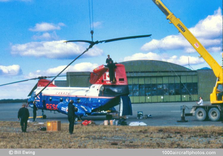 Boeing Vertol 352 Chinook