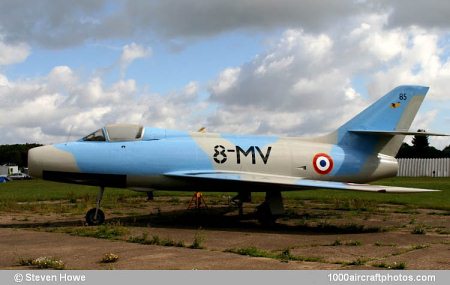 Dassault Myst�re IV
