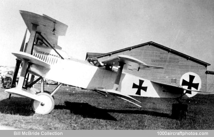 Fokker V.8
