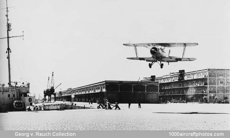 Vought V-142