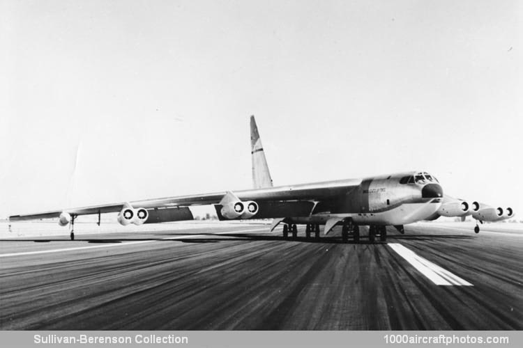 Boeing 464 B-52 Stratofortress