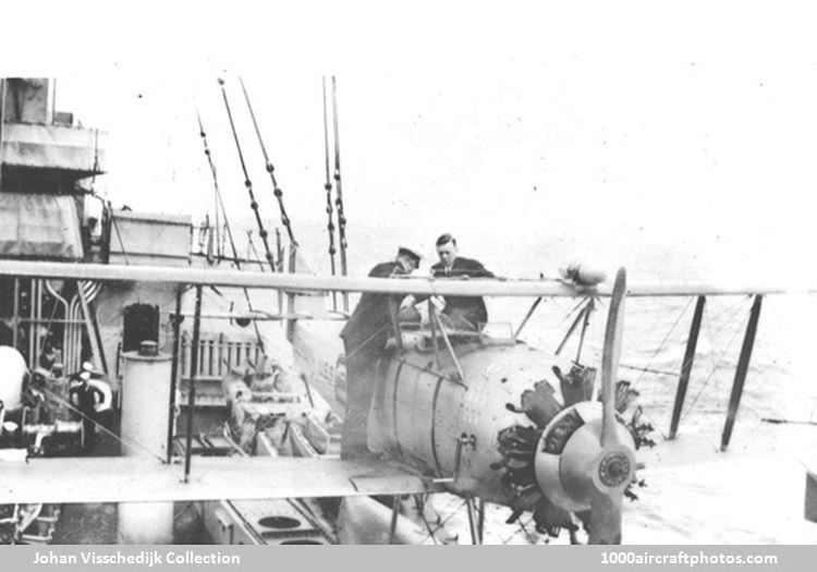 Vought UO-1