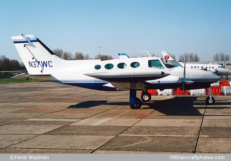 Cessna 401