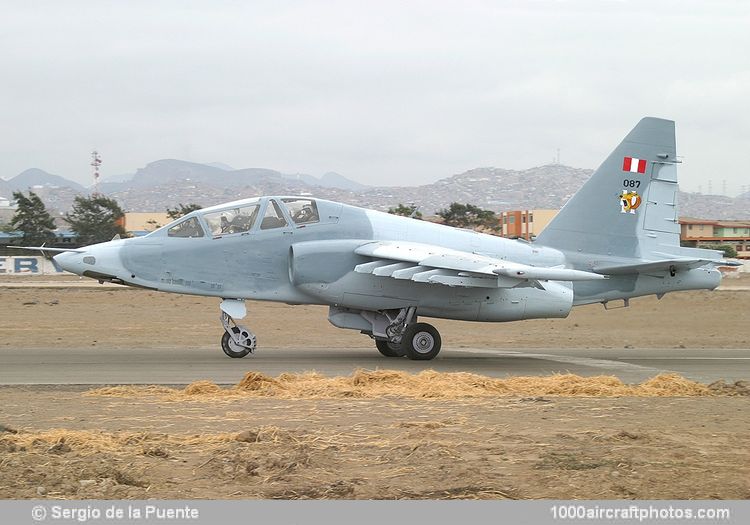 Sukhoi Su-25UB