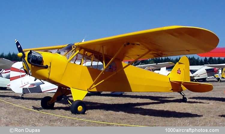 Piper J-3C-65 Cub